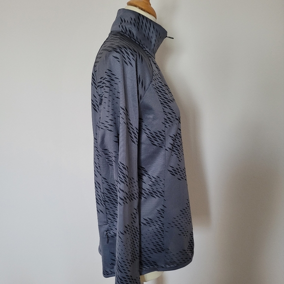 Under Armour long sleeve - Picture 6 of 8